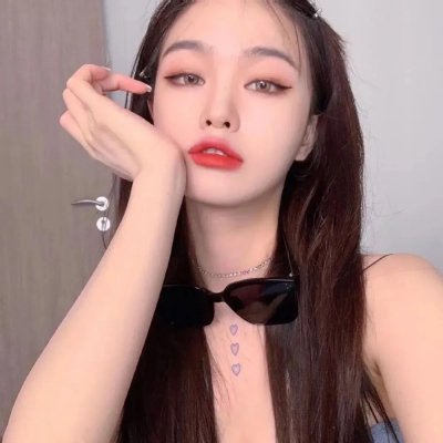 两个月亮